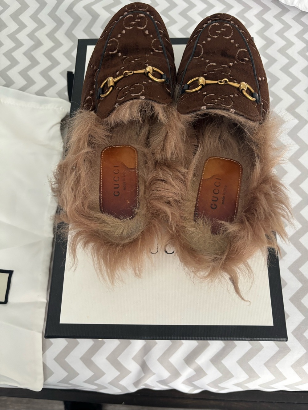 Gucci Brown Velvet GG Fur-Lined Horsebit Mules - Picture 3 of 8